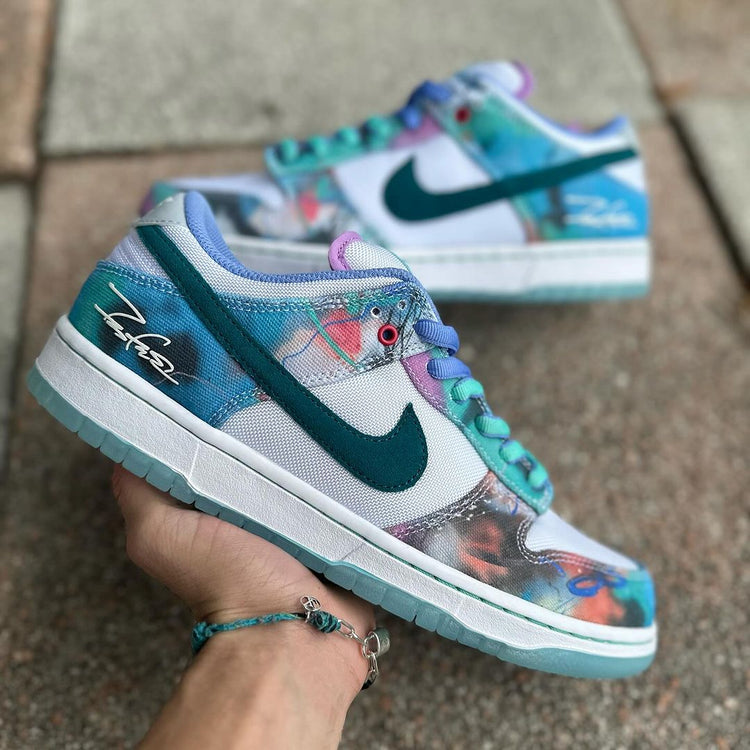 Nike SB Dunk Low Futura Laboratories Bleached Aqua 42nd Street